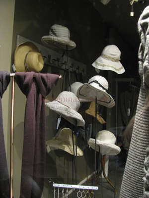 guantes sombreros moda invierno 2009 blancos y beige